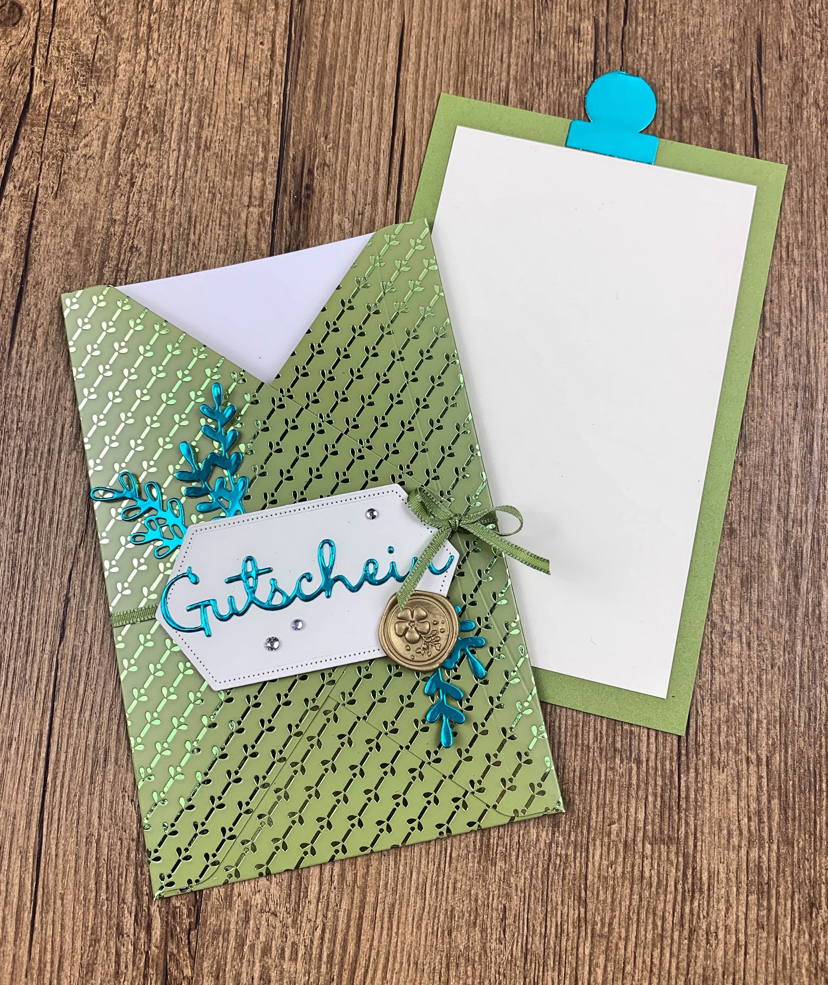 Pfauenpracht Gutscheinkarte 2.jpg